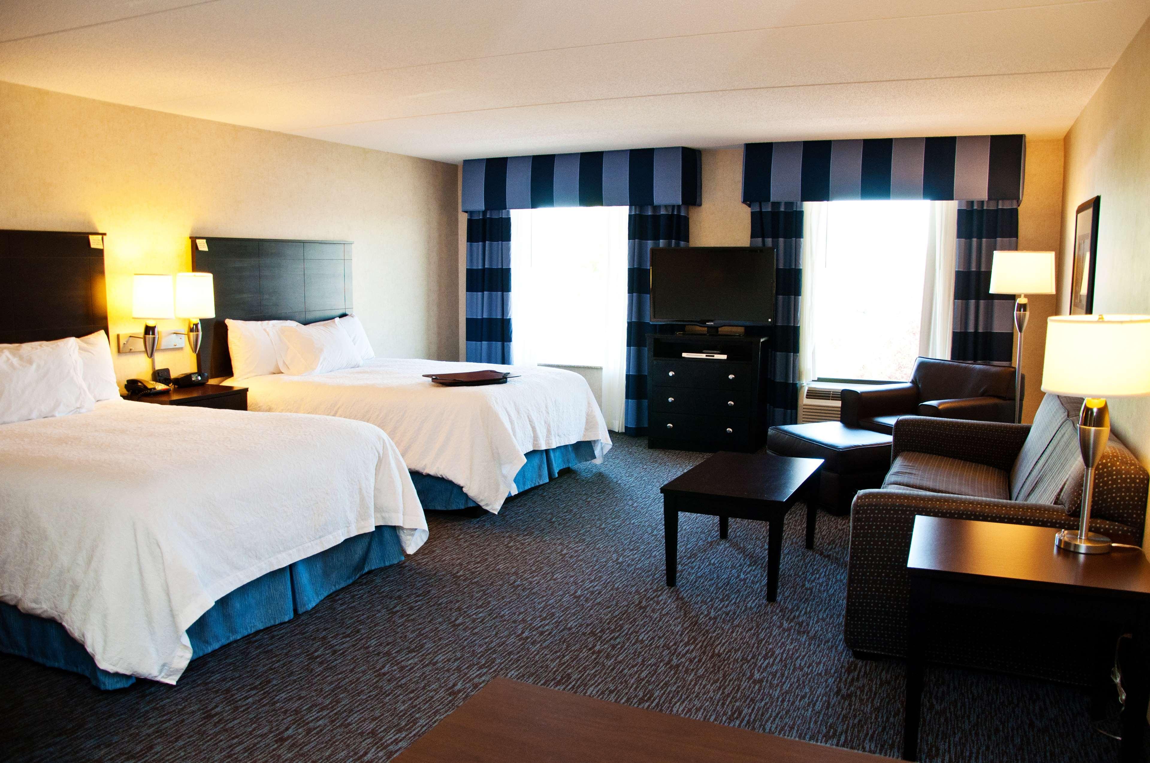 Hampton Inn Doylestown Warrington Exterior photo