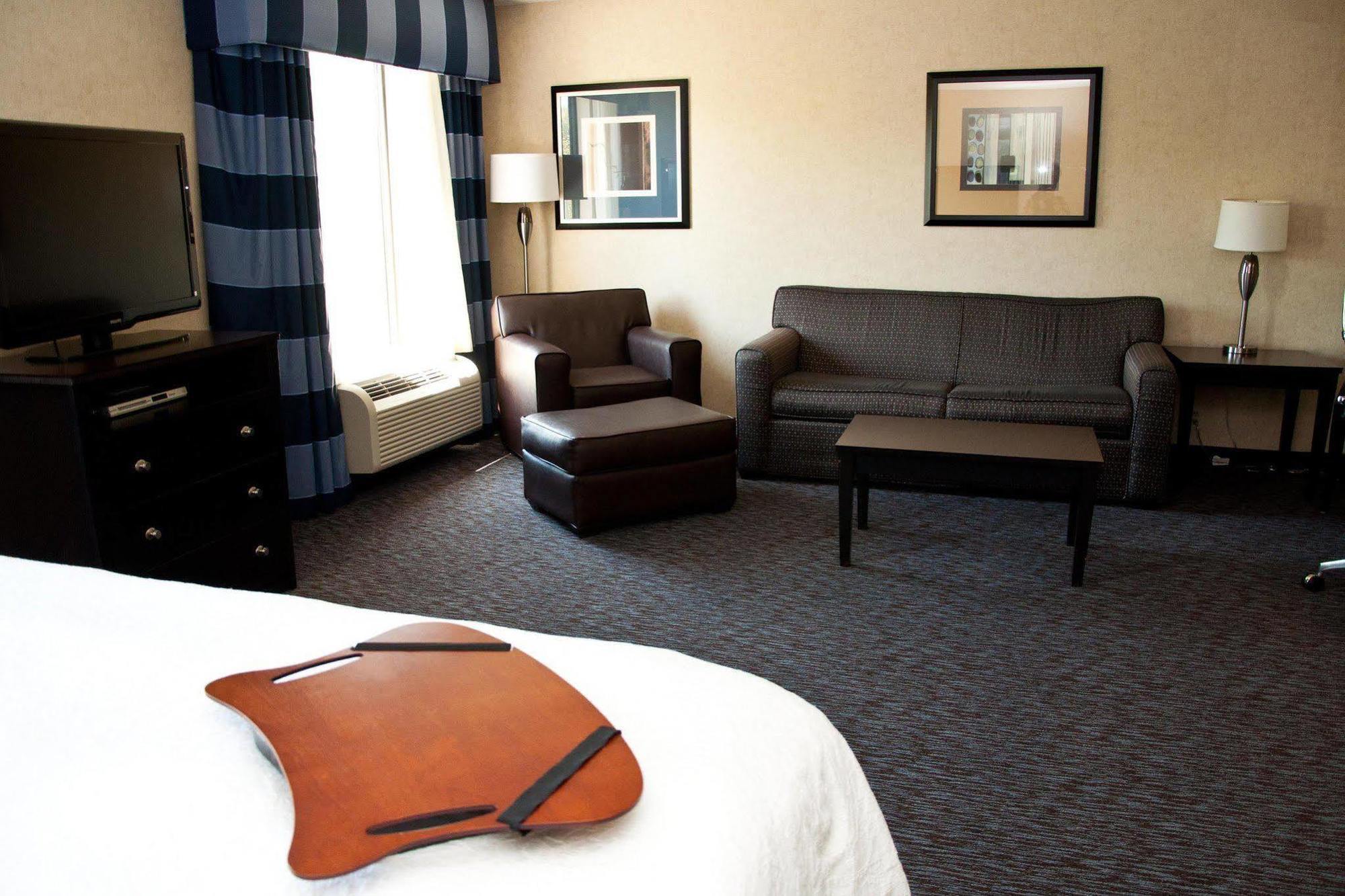 Hampton Inn Doylestown Warrington Exterior photo