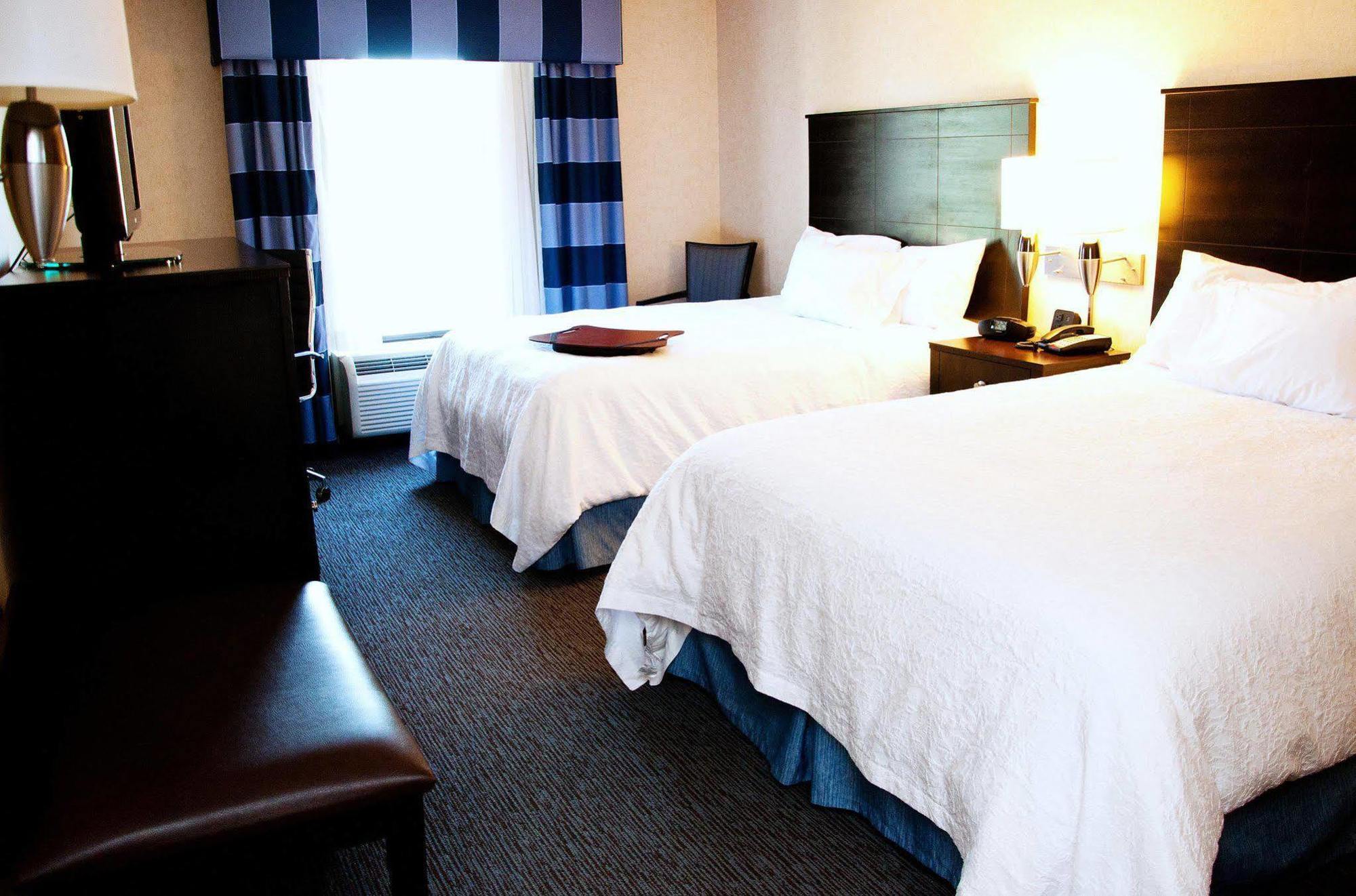 Hampton Inn Doylestown Warrington Exterior photo